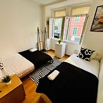 旅馆 Luxury In Marques De Pombal, Centre Of