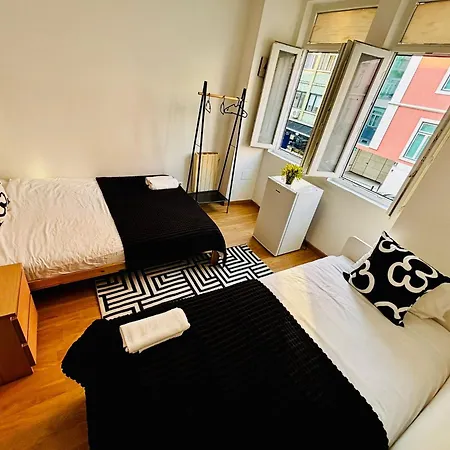 אכסניה Luxury In Marques De Pombal, Centre Of *