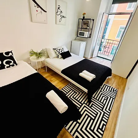 אכסניה Luxury In Marques De Pombal, Centre Of *