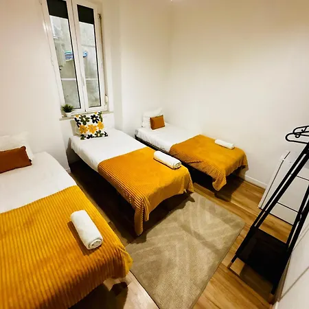 Luxury In Marques De Pombal, Centre Of Lisboa
